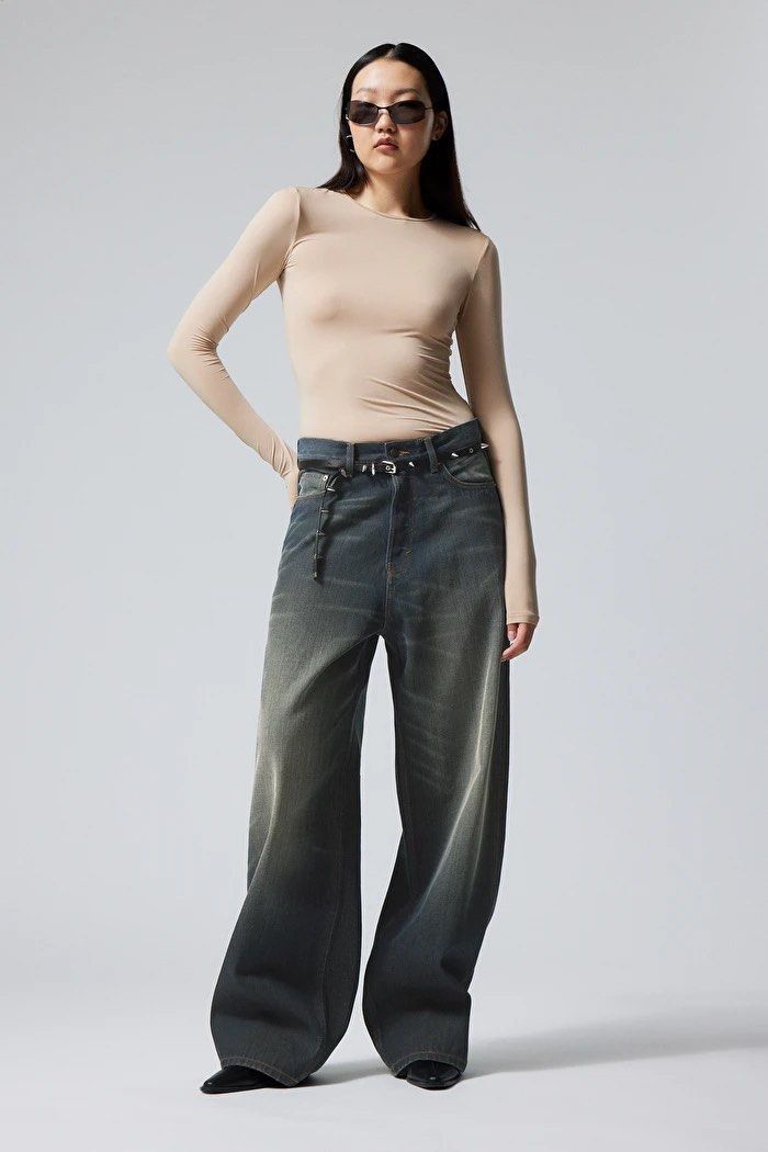 Weekday Astro Loose Baggy Jeans, Women's Fashion, Bottoms