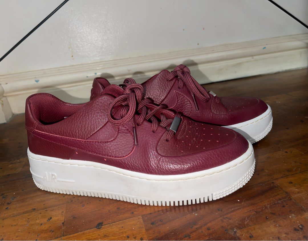 Nike Air Force 1 Sage Low Team Red (Women's)
