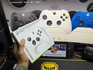 Xbox Series X Controller Robot White Sealed Box