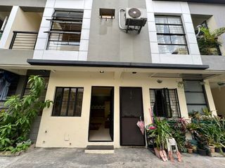 2 Bedrooms - Townhouse FOR SALE near S&R Congressional QC