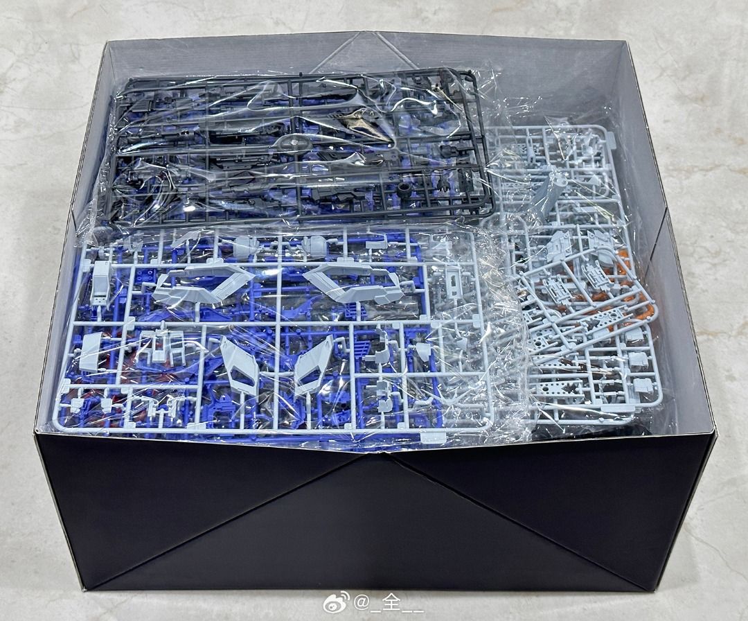 1/100 V-Tiger Hi-v+メガ粒子砲セット プラモデル 海外製 在庫あり V-