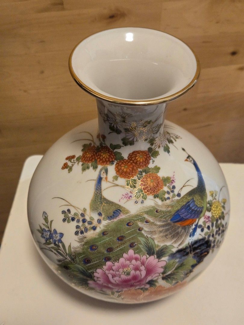 日本柴田陶器22cm高古董陶瓷瓷器花瓶SHIBATA JAPAN, 興趣及遊戲, 收藏