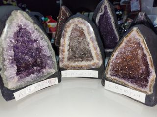 （分類：）位於 。 由 kki_crystal 提交（商品編號 1302093852，圖片 1）。簡介： 。
