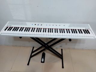 ALESIS RECITAL PIANO 88 keys