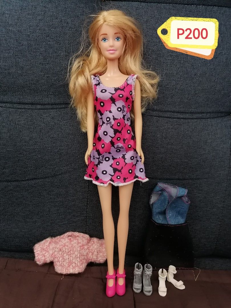 Barbie & Fairy Dolls (Category: Kids Toys) located in Bulacan. Submitted by mionepreloved (Listing ID 1302114519, Image 2). Description: 📍Preloved 2 Barbie P200 AVAILABLE 📌SOLD: First Pic ▪️All Original ▪️Shipping fee c/o buyer. ▪️No rush shipping pls. (Courier is J&T) ▪️Buyer may book his/her own courier like lalamove etc. ▪️Location: Malolos, Bulacan ▪️No reservation. WHO PAY FIRST, GETS THE ITEM.