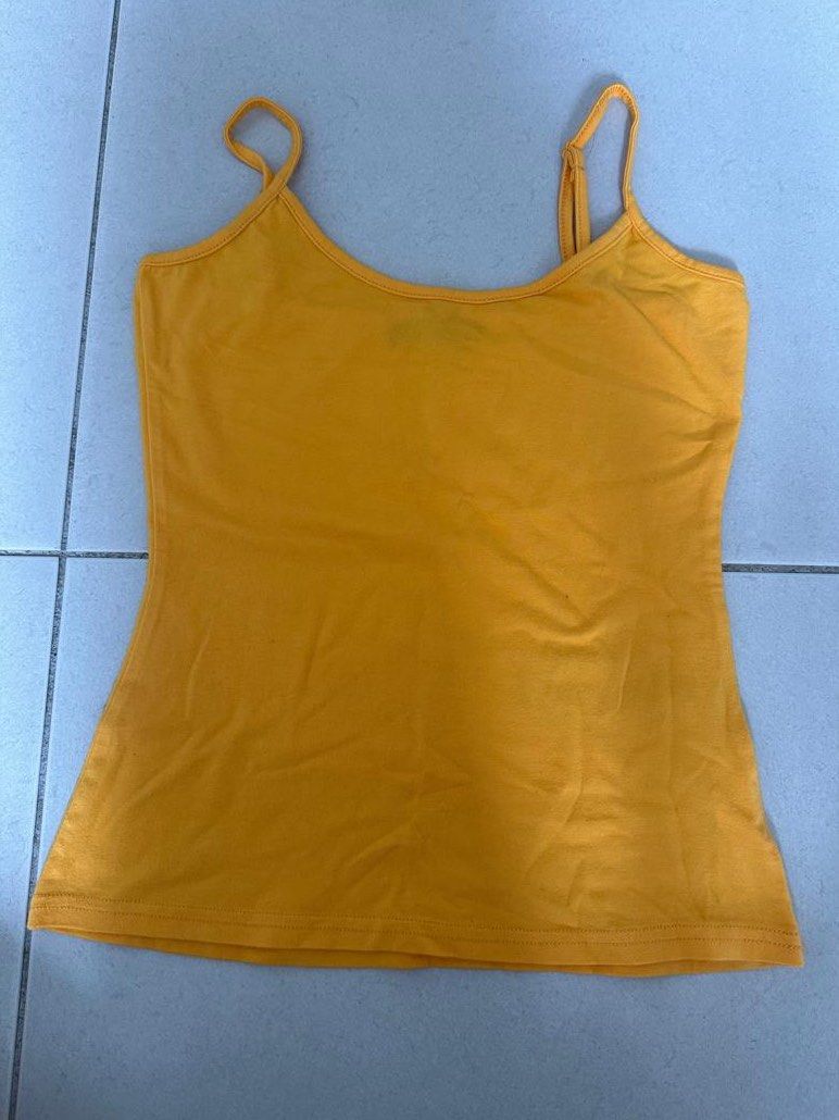 Basic Cami Top (Category: Other Tops) located in Kuala Lumpur. Submitted by ryan_lang (Listing ID 1302109967, Image 1). Description: .