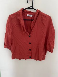(Category: ) located in . Submitted by shu.wardrobe (Listing ID 1302050681, Image 1). Description: .