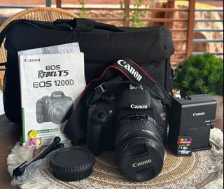 CANON 1200D DSLR Camera with Canon 18-55mm IS II Lens Original with Accessories