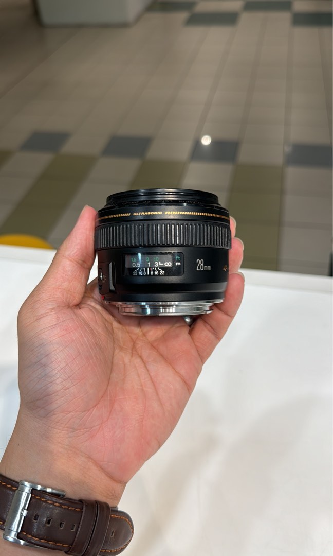 CANON 28MM F1.8 EF USM, Photography, Lens & Kits on Carousell