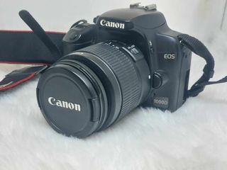 canon eos 1000d  with 18-55mm III lens