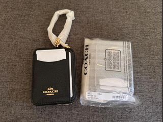 Coach 6303 Zip Card Case Pebbled Leather Black