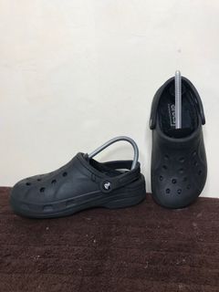 Crocs Sandals Womens - Size 6