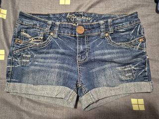 (Category: ) located in . Submitted by krisloh (Listing ID 1302197698, Image 1). Description: .