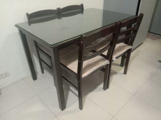 Dining Set 4 Seater 29*47 inches
