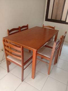 Dining Set 6 Seater 32*57 Inches