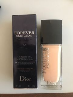 Dior Forever Skin Glow 24H Wear Radiant Perfection Skin-Caring Foundation SPF35 30ml 1CR
