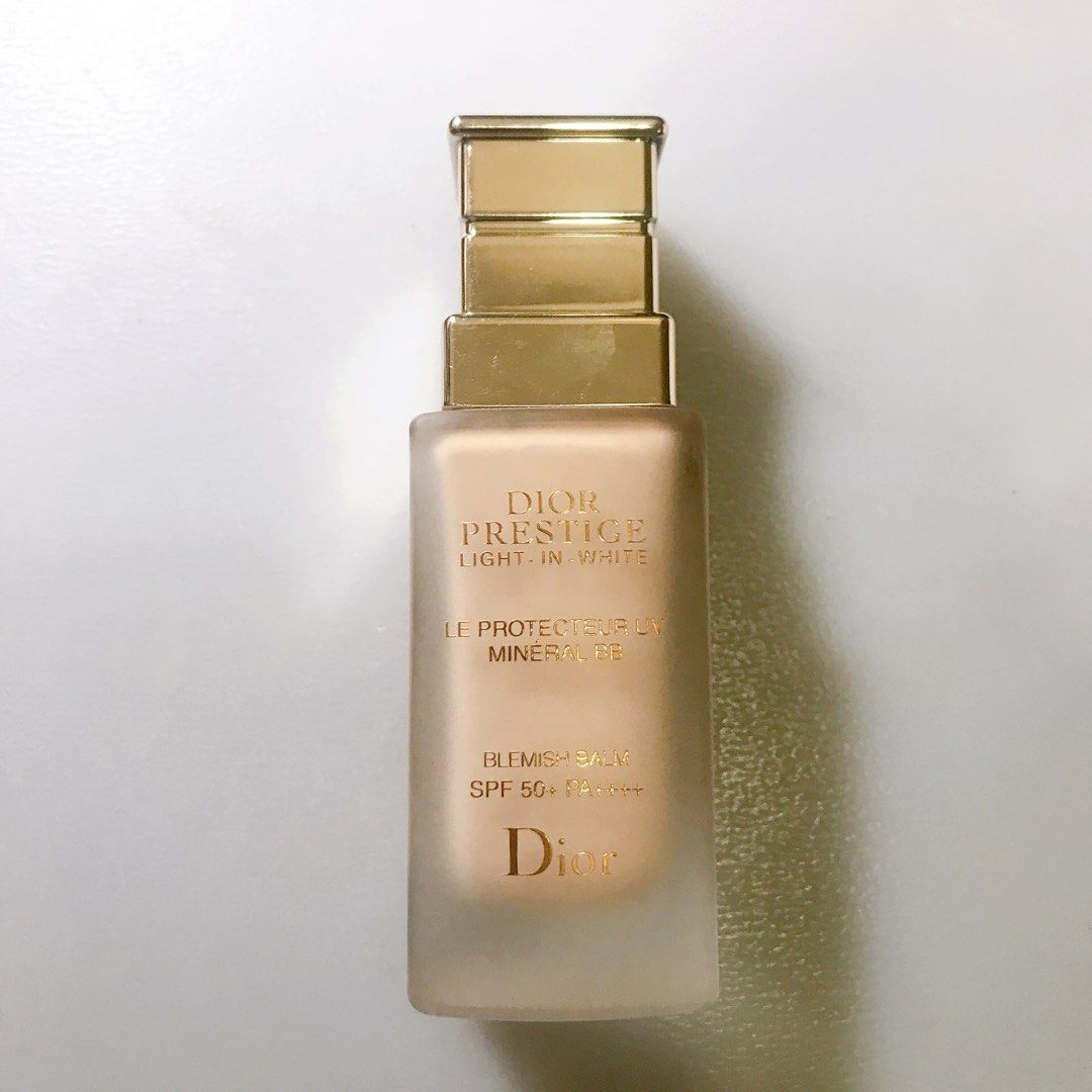 Dior Prestige Light-In-White BBクリーム 01 Dior Prestige Light-In-White BBクリーム - メルカリ