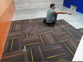 distributor of carpet tiles/carpet roll/exhibition carpet/blinds/vinyl/wallpaper/office renovation/office furniture/office partition