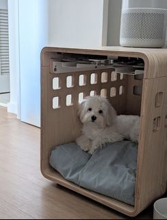 Fable Pets dog crate + bed