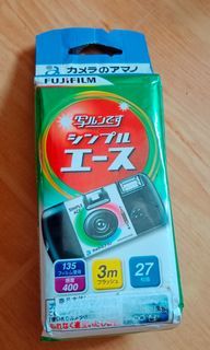 Fujifilm disposable film camera (expired)