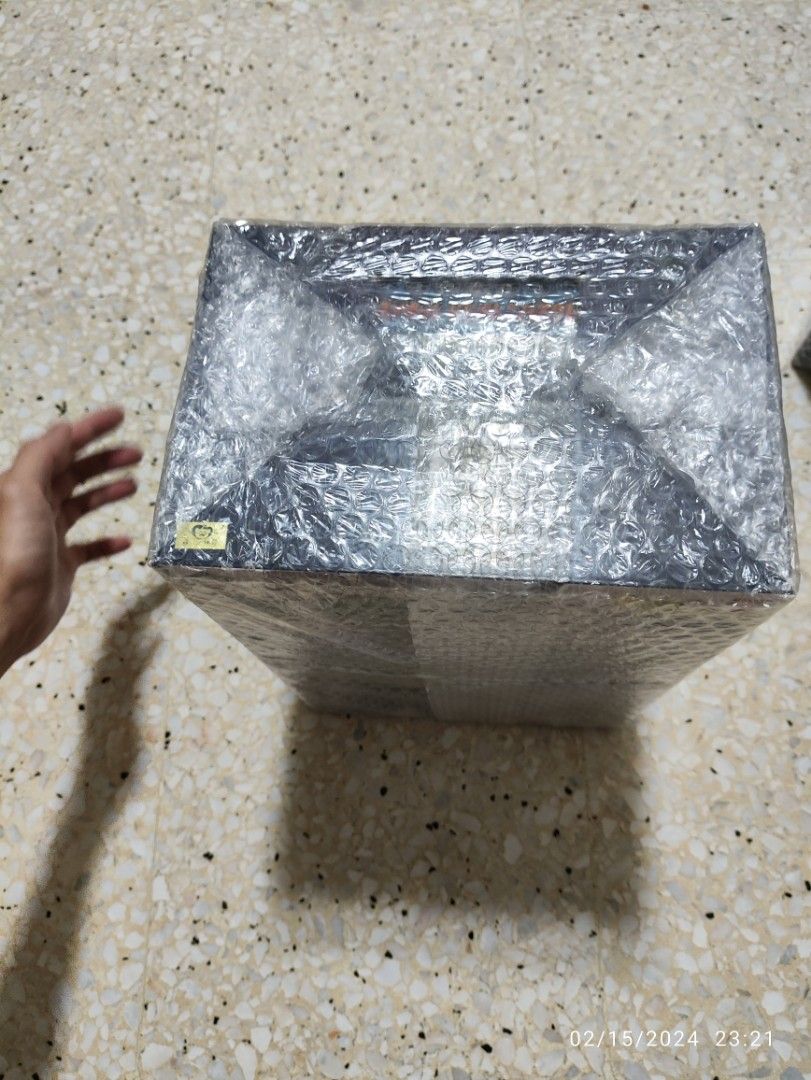 Gold Toei Ichiban Kuji Dragonball Z Prize F King Cold Anime Figure Figurine Statue Kuji DXF Grandista Figuarts POP Megahouse Aniplex Megahouse Alter Genco Furyu (Category: Toy Figures) located in Singapore. Submitted by ToysInc (Listing ID 1302084440, Image 2). Description: .