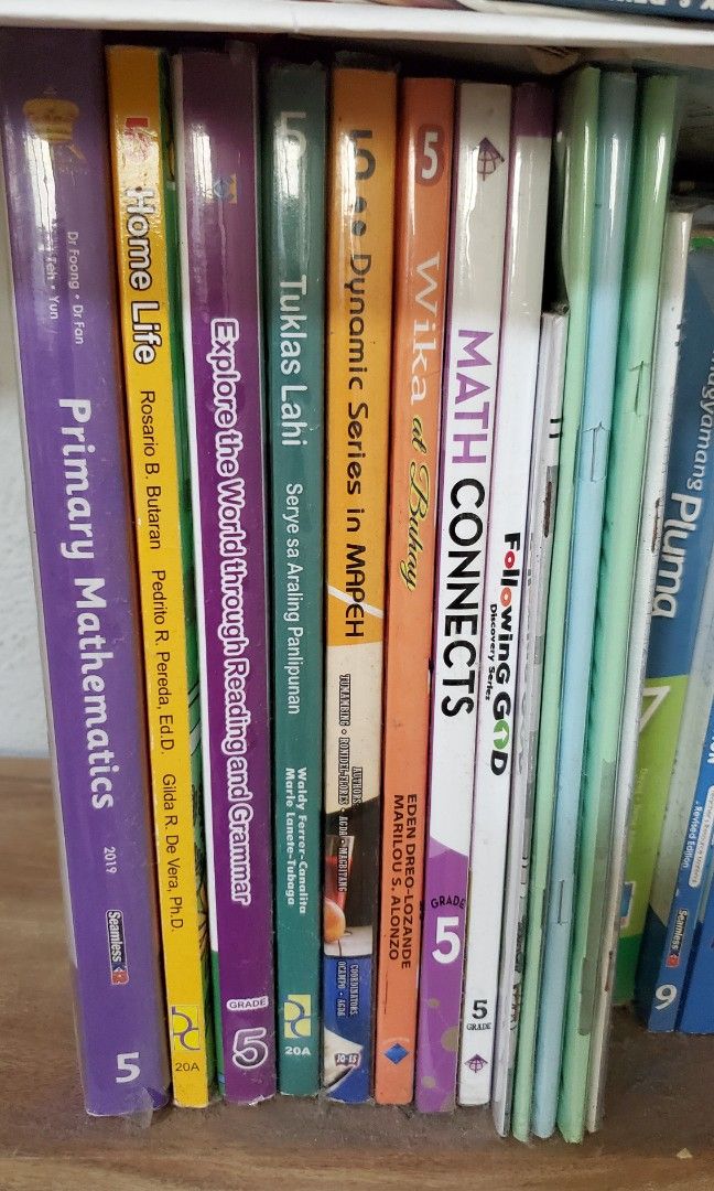 Grade 5 books with Teachers Manual (Category: Textbooks) located in Quezon City. Submitted by jljs08 (Listing ID 1302069382, Image 2). Description: 150 per book. Or Take all for 1300. Some books have pencil markings.