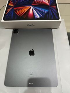 iPad Pro M1 12.9-inch 256GB WIFI ( 5th gen) for sale or swP