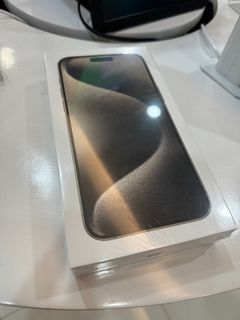Iphone 15 Pro Max 256 GB  Natural Titanium Sealed
