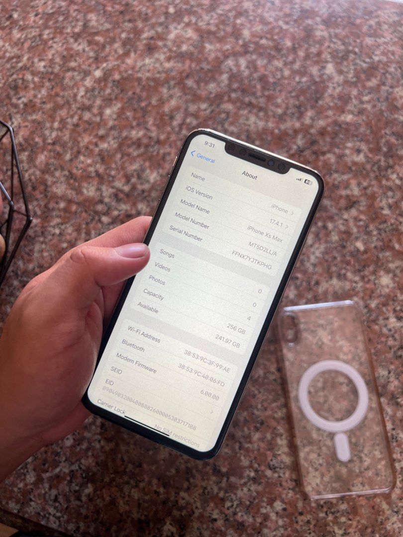 Iphone xs max 256gb (Category: iPhone X Series) located in Quezon City. Submitted by tyler8. (Listing ID 1302051140, Image 3). Description: Iphone xs max 256gb Factory unlocked 12,500 Working truetone & faceid No icloud issue Check all you want upon meetup rfs: Not using anymore Meetup loc: Marikina nearby- Cubao area. .