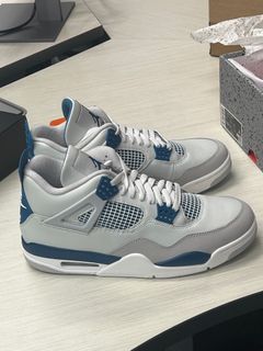 (Category: ) located in . Submitted by sneakerheader (Listing ID 1301503511, Image 1). Description: .