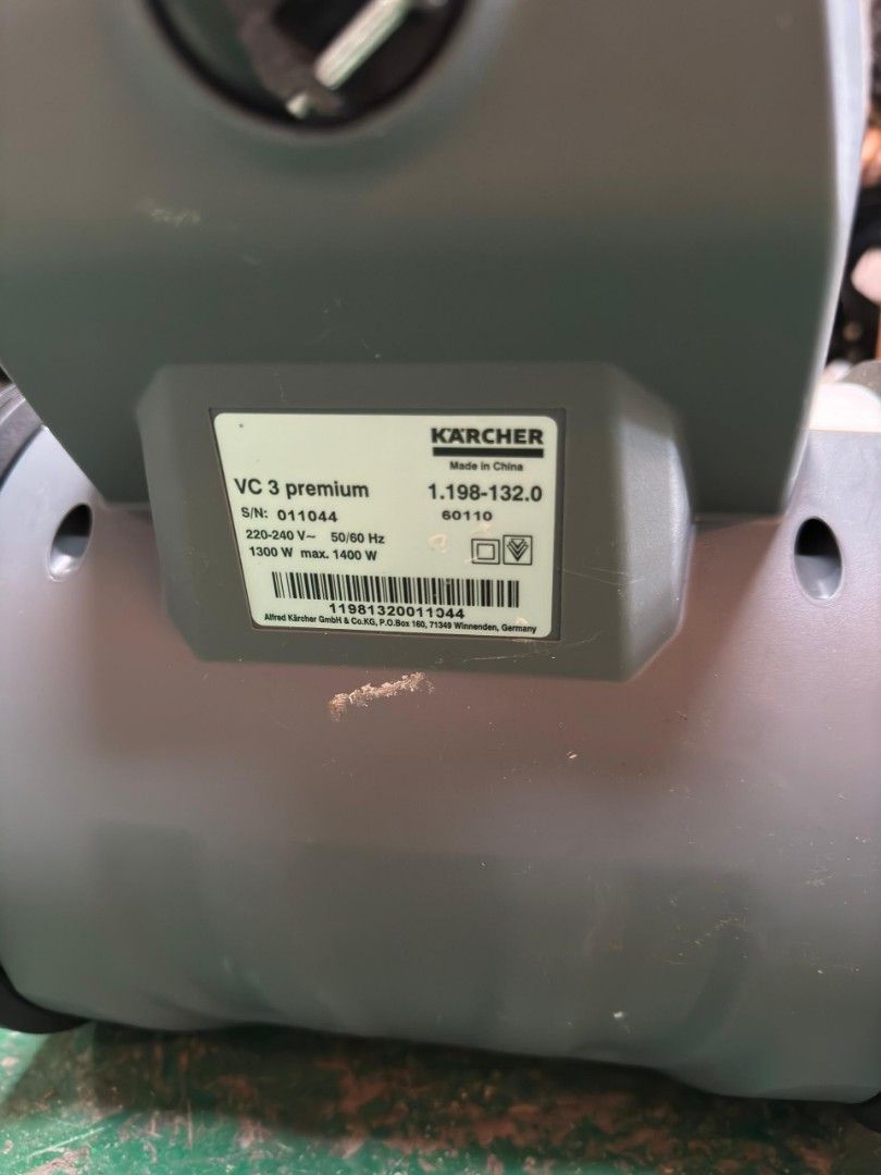 Karcher V3 Premium Vacum, TV & Home Appliances, Vacuum Cleaner ...