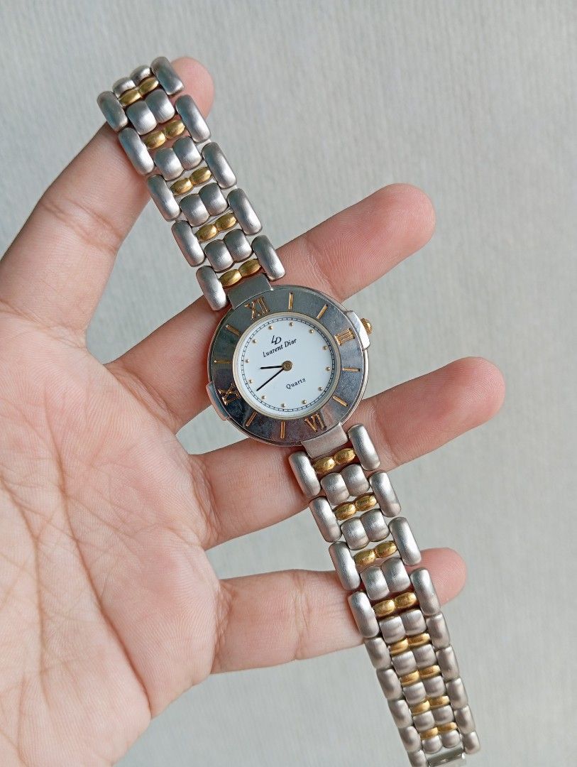 Laurent dior watch clearance