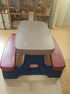 Little tikes table and bench