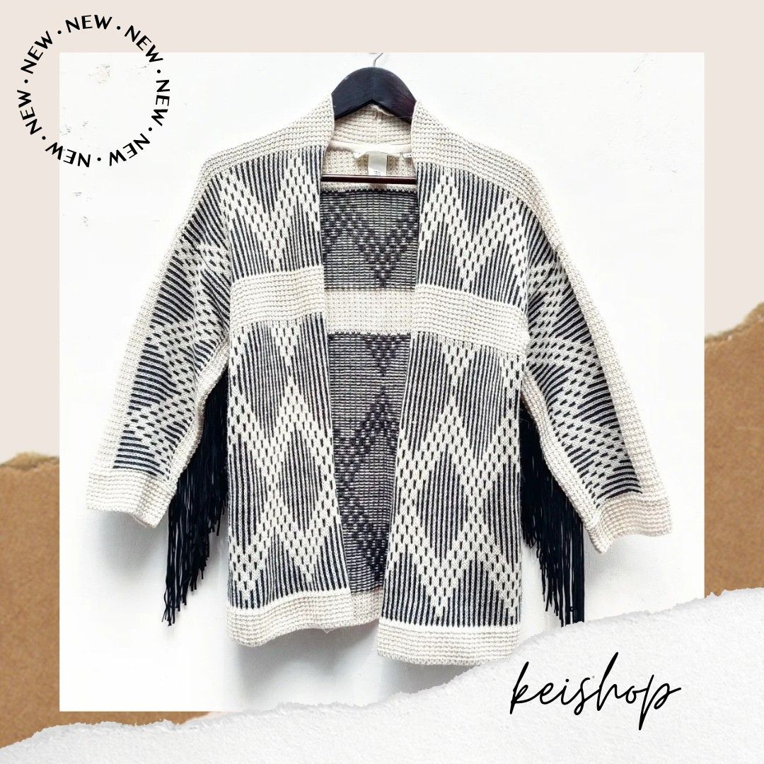 Logg by H M Tribal Knit Fringe Cardigan Fesyen Wanita Pakaian Wanita Baju Luaran di Carousell