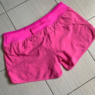 Lululemon Lilac shorts