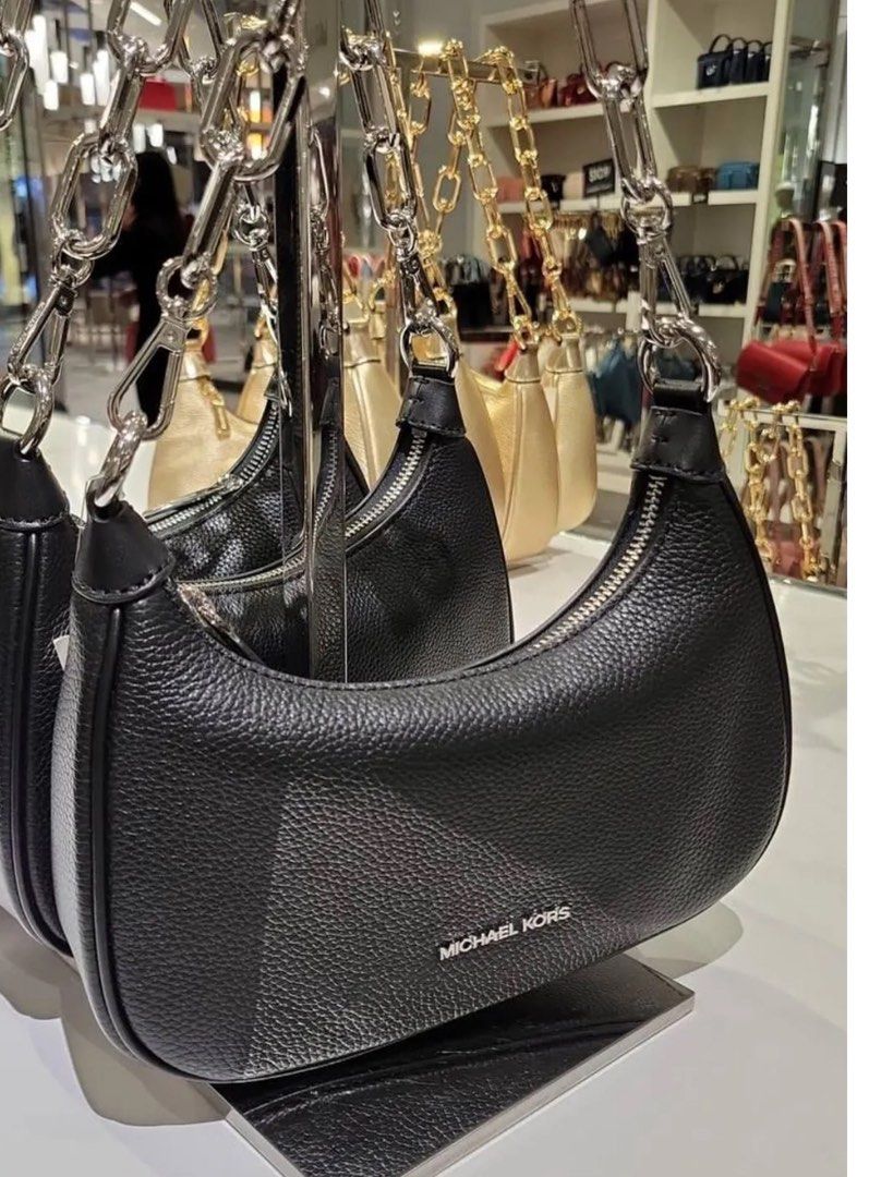 Mk hobo bag top