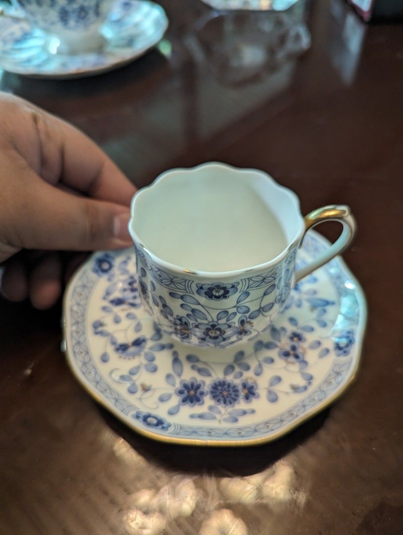 Narumi Milano moka cup (Category: Coffee & Tea Tableware) located in Midsayap. Submitted by Pandabearstore (Listing ID 1302214281, Image 1). Description: From japan surplus.