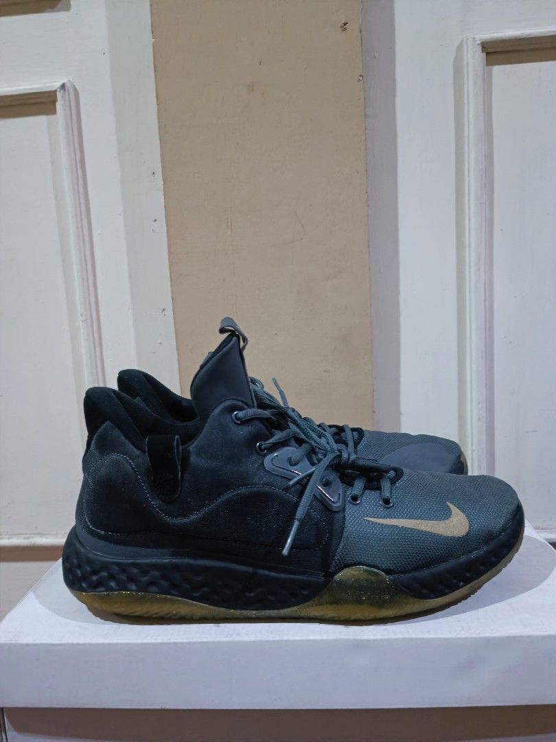 Nike Shoes Nike Kd Trey Nike KD Trey, Fesyen Pria, Sepatu Sneakers