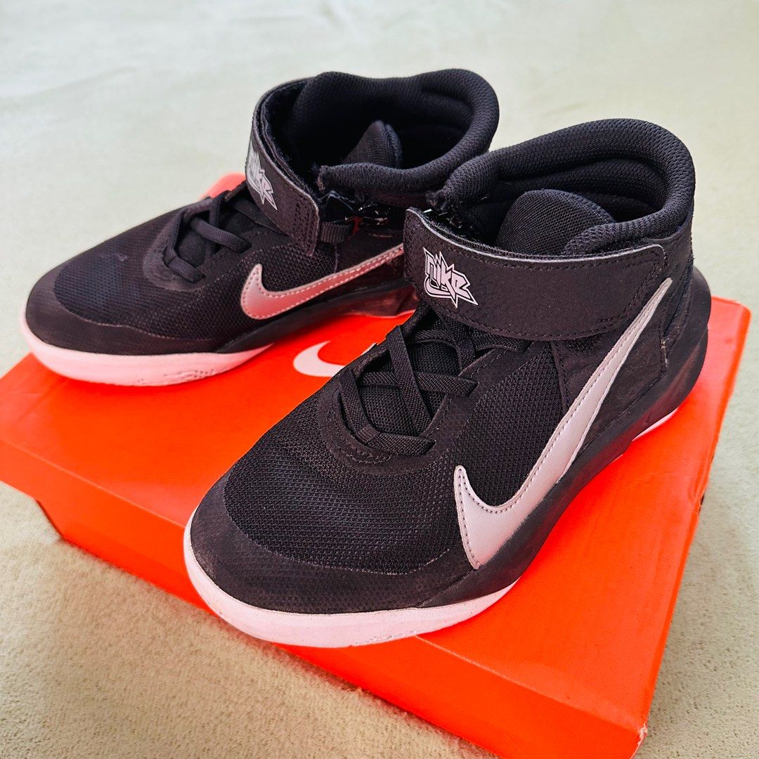 Nike team hustle 33 cheap
