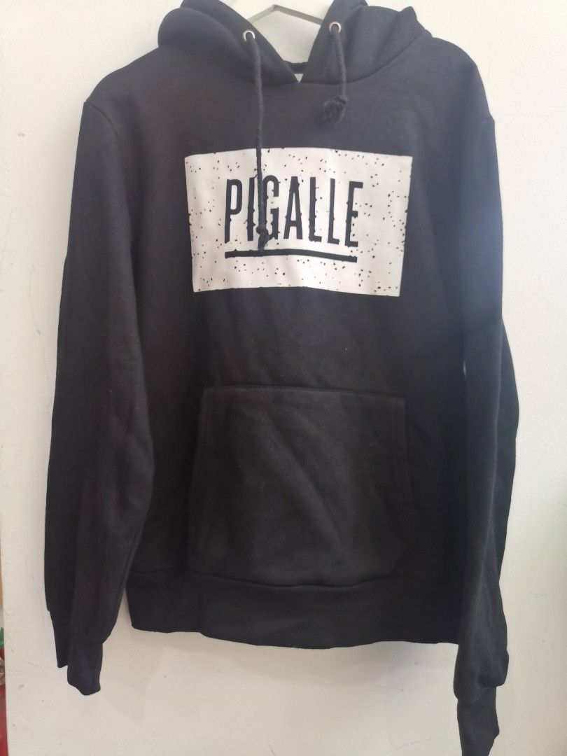 Pull pigalle 2025