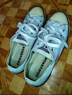 PRELOVED ORIG CONVERSE WOMENS SNEAKER SIZE:38 (NO ISSUE JUST NEEDS WASH)
