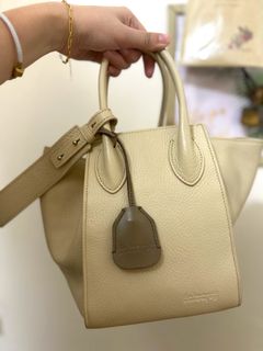 （分類：）位於 。 由 abc1931 提交（商品編號 1302175637，圖片 1）。簡介： 。
