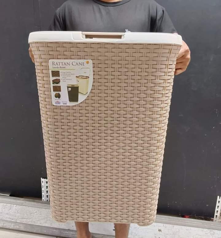 rattan cane laundry basket (Category: Storage Boxes & Baskets) located in Manila. Submitted by minidivisoria (Listing ID 1302051441, Image 3). Description: RATTAN CANE LAUNDRY BASKET Aesthetic 🤍🤎🤍🤎 💸 350 📍NEW RATTAN CANE Laundry Basket Bigger than the regular size 🧺 ✅Large ✅with lid ✅With wheels ✅Makapal Ang ganda sa actual🫰 ❌Mahal to sa mall 🙈.