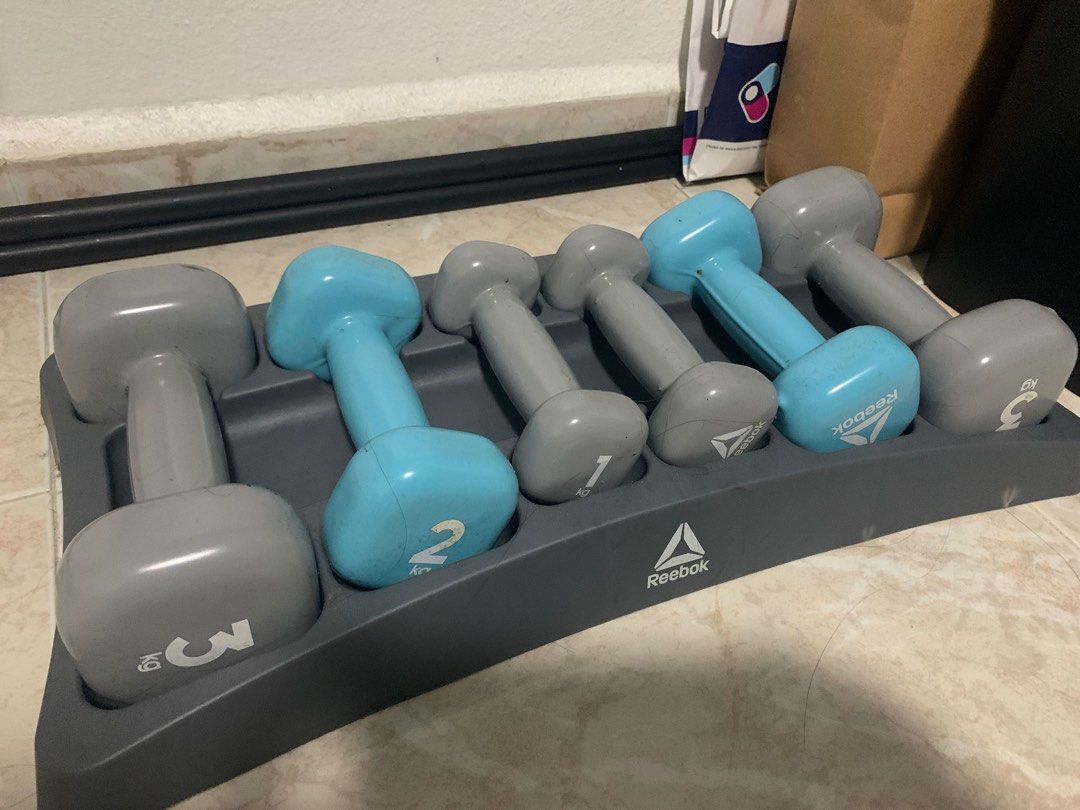 Reebok dumb bell set of 1kg to 3kg Sports Equipment Exercise Fitness Weights Dumbbells on Carousell
