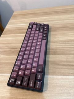 RK68 with Cherry keycaps FREE table