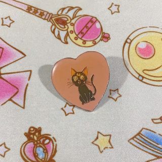 Sailor Moon Vintage Lapel Pin Badge Luna