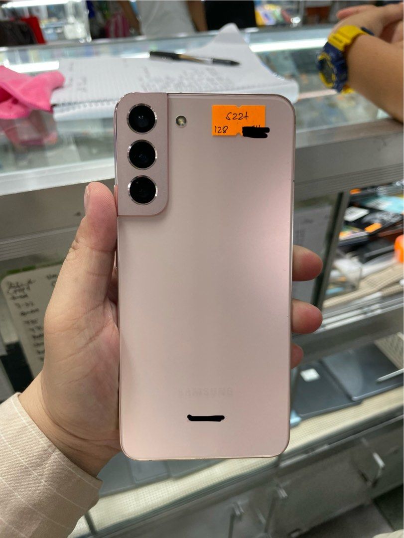 SAMSUNG S22 PLUS 8/128 DUALSIM OPENLINE NTC APPROVED NO ISSUE (Category: Samsung) located in Pasig City. Submitted by fairgadgetshop (Listing ID 1302048643, Image 1). Description: OPEN FOR SALE, SWAPPING OR TRADE-IN WE ARE BUYING PRELOVED OR BRANDNEW (EVEN BY BULK) ALL KINDS OF GADGET LAPTOP, IPHONES, ANDROID SMARTPHONES, APPLE WATCH, IPAD ETC. MESSAGE US FOR MORE INFO.✨🧡 (RFS: BUY & SELL) Selling Preloved: SAMSUNG S22 PLUS 8/128 DUALSIM OPENLIN