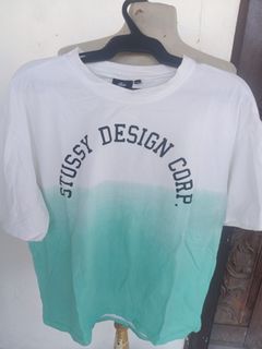 Stussy boxy type shirt