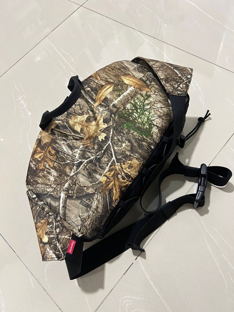 Supreme waist bag (FW19) real tree camo, Men's Fashion, Bags 
