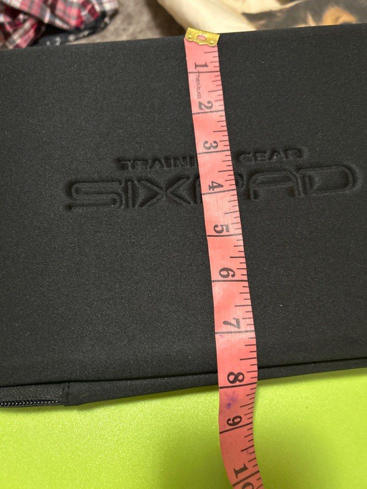 tablet sleeves (Category: Laptop Bags & Sleeves) located in Silang. Submitted by sari2bilina (Listing ID 1302088303, Image 3). Description: .